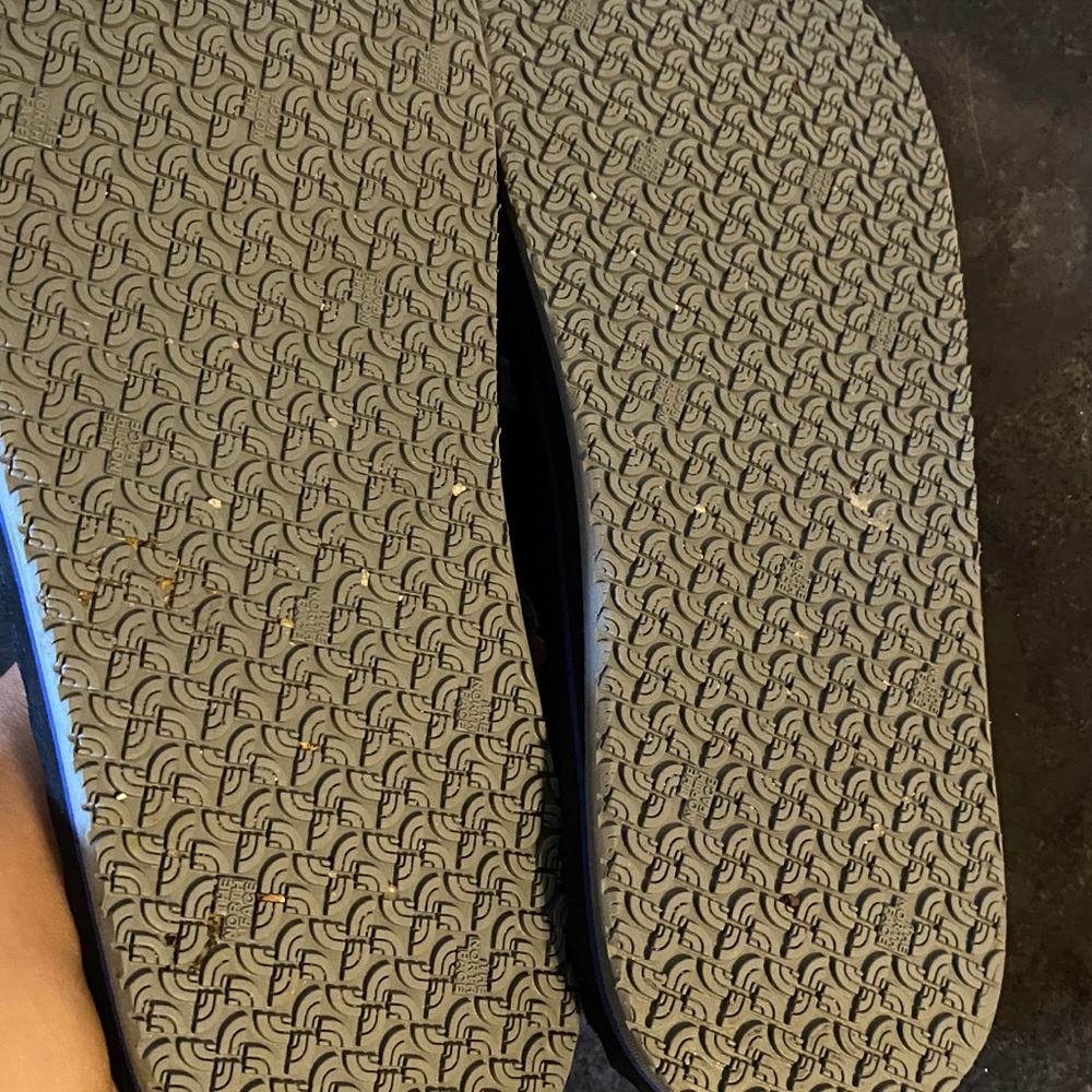 Sandals - Picture 3 of 6